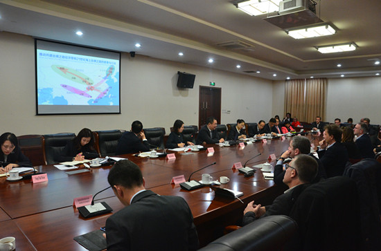 Director Xu Qiang Meets French Delegation That Accompanying Hollandes Visit to China
